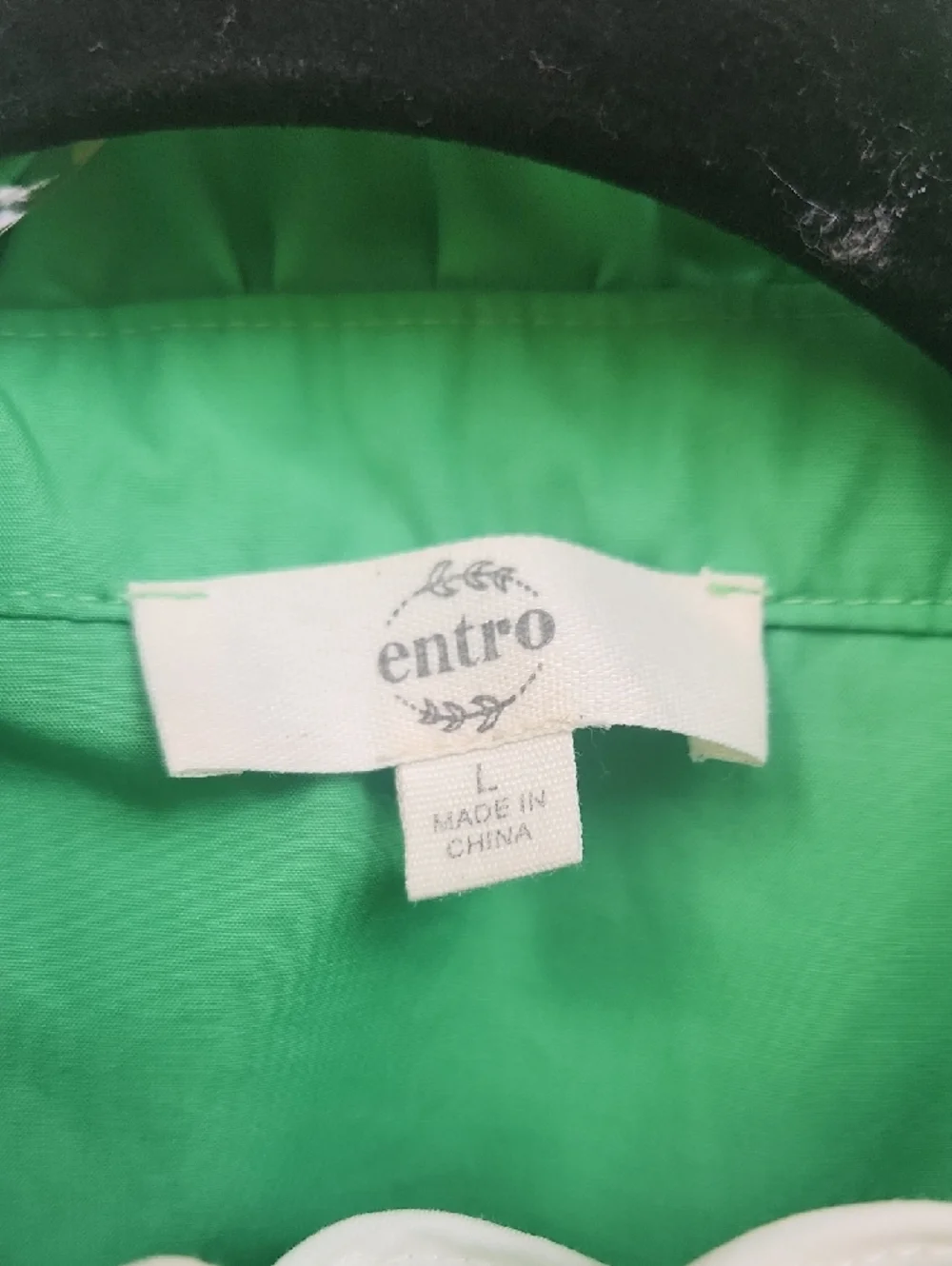 entro Green Ruffled Yoke Short Sleeve Dress with White Piping - Picture 2 of 7